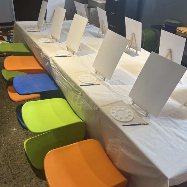 Art Table Ready for Artists!