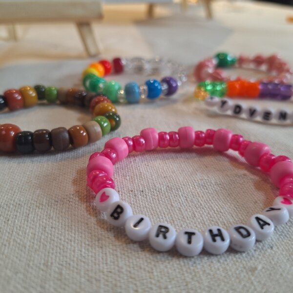 Bead & Besties Party Bracelets (1)